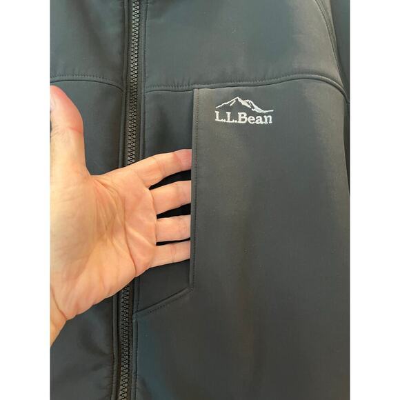 LL Bean Black Soft Shell Jacket Men XL Tall Neutral Gorpcore Active Minimalist - Picture 8 of 10